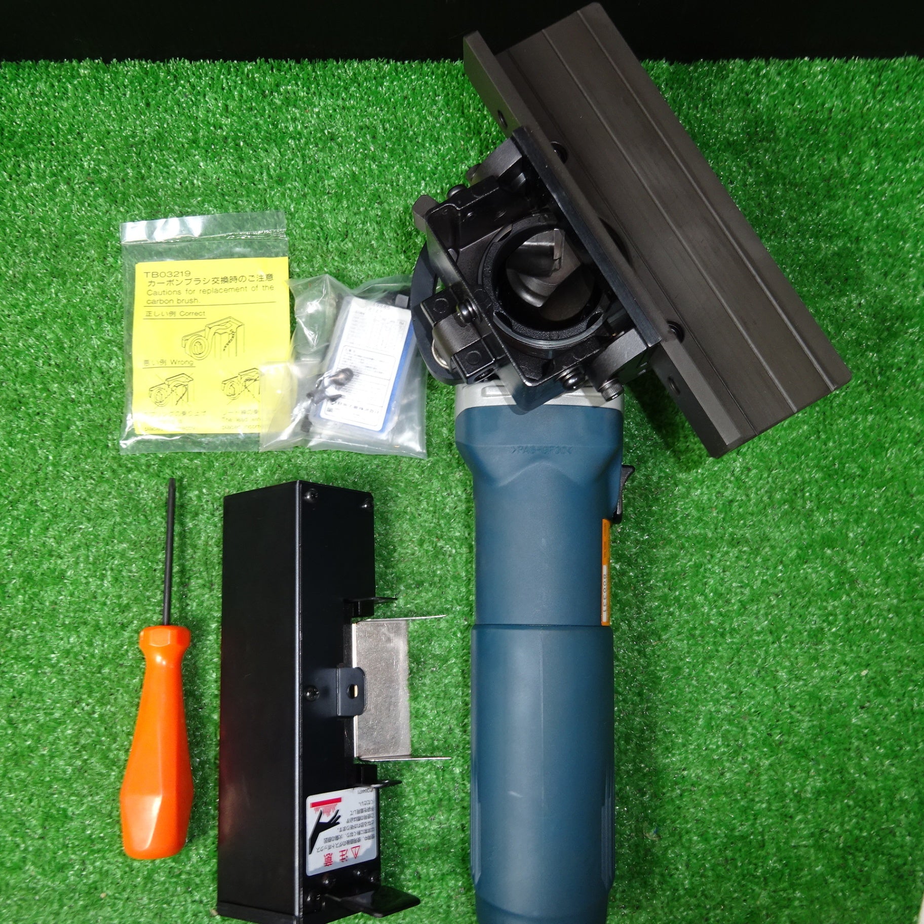 NITTO ミニべベラー 電動工具 EMB-0307B NITTO ミニべベラー 電動工具 EMB-0307B EMB-0307B 電動ミニベベラー 1