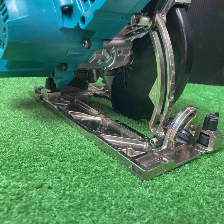 ★マキタ(makita) コードレス丸のこ HS002GZ【岩槻店】