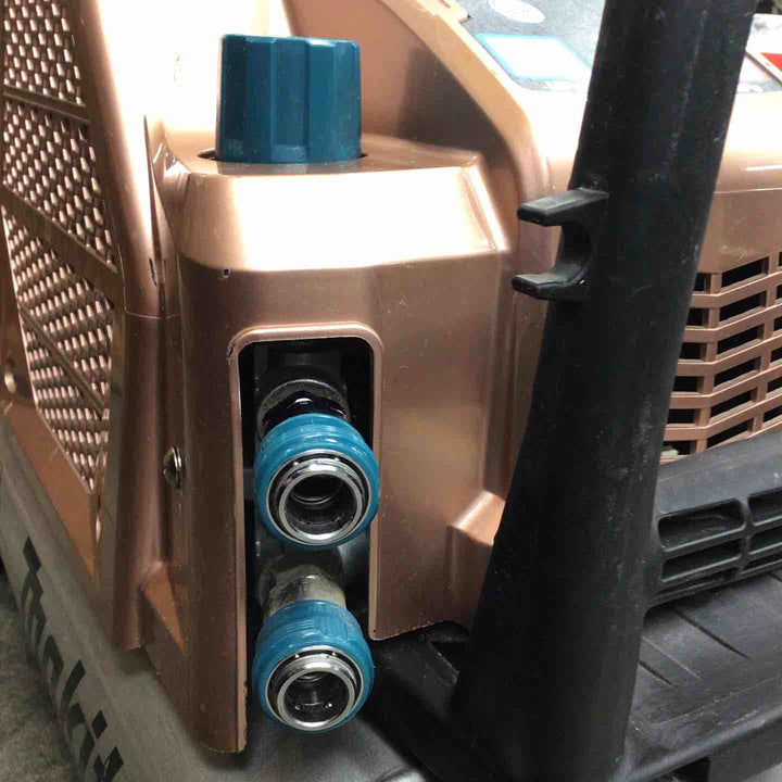 ◇マキタ(makita) 常圧/高圧エアコンプレッサー AC462XLSC【川崎店】