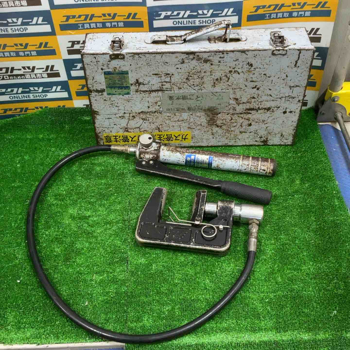 ★亀倉精機(KAMEKURA) 手動油圧式パイプ断水機 SS-30【草加店】