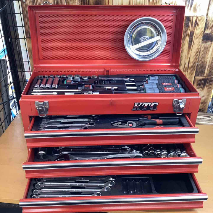 ◇KTC(ケーテーシー) チェスト (3段3引出し) ソリッドレッド SKX0213　ツールセット　【越谷店】