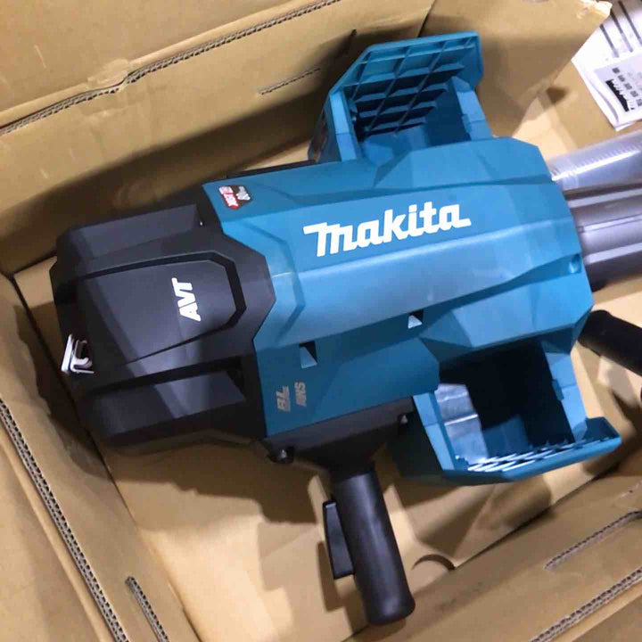 【店頭受取り限定】★マキタ(makita) 充電式ハンマ HM004GZ(本体のみ)【川口店】