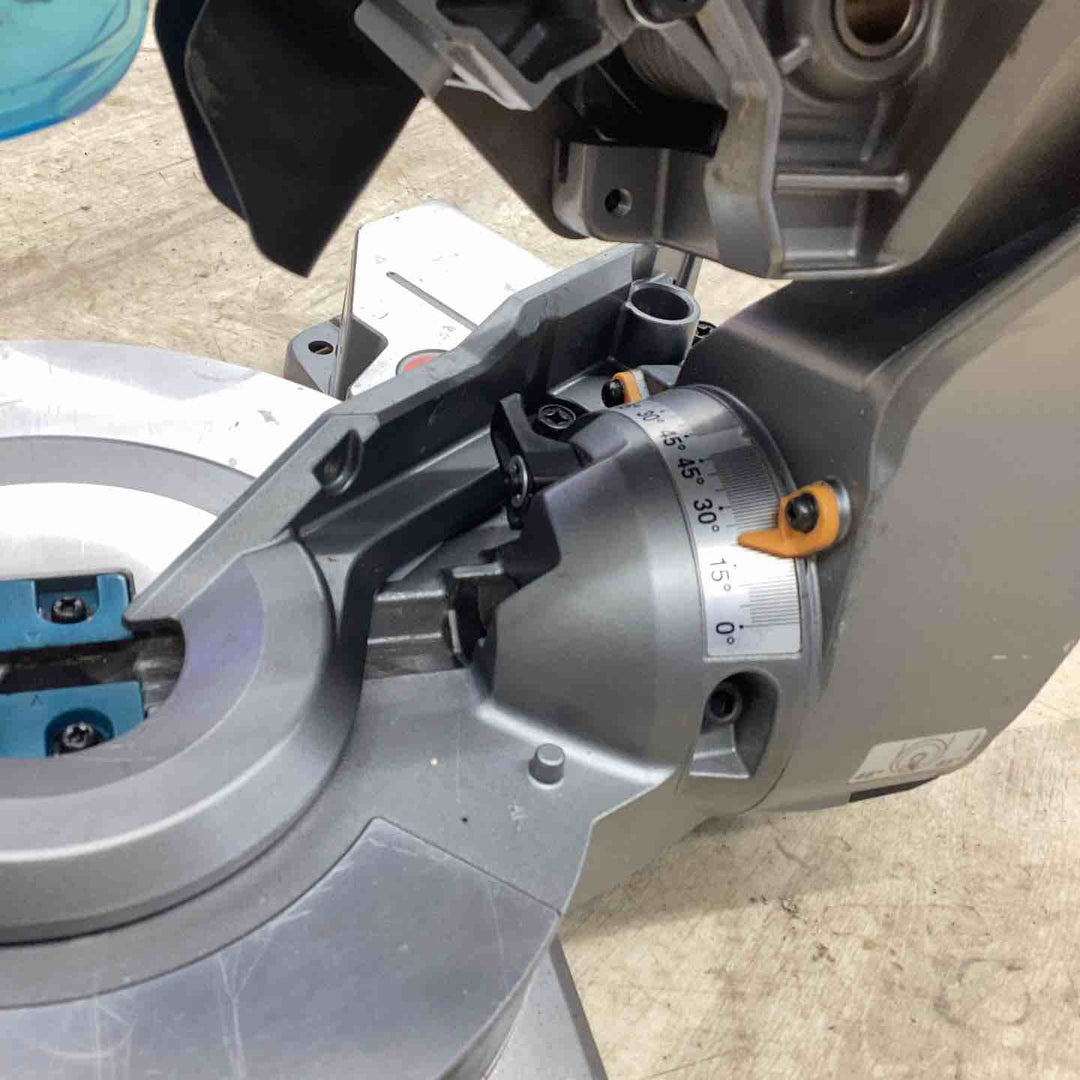 ★マキタ(makita) コードレススライドマルノコLS009GZ 40V 本体のみ【越谷店】