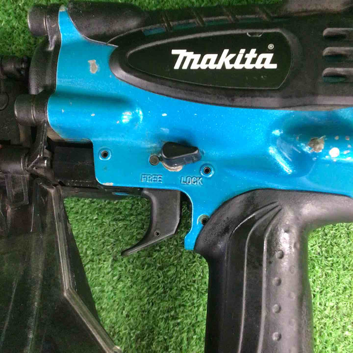 ★マキタ(makita) 高圧エア釘打ち機 AN931HM【川崎店】