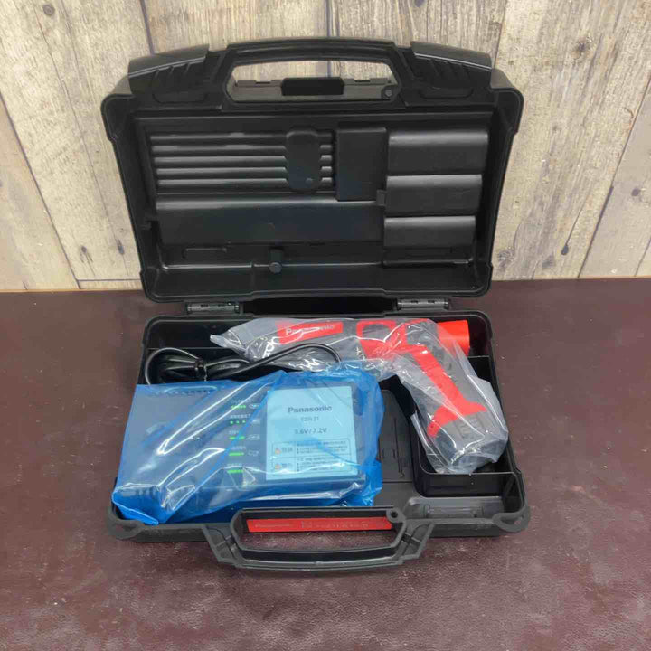 【中古美品】パナソニック(Panasonic) スティックインパクトドライバ EZ7521LA1S-R レッド バッテリー 充電器付属 【東大和店】