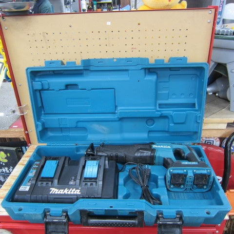 マキタ(makita) コードレスレシプロソー JR360DZK【川崎店】