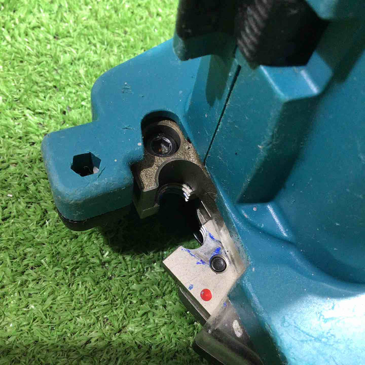 ◇マキタ(makita) コードレス全ネジカッター SC102DZ【川口店】