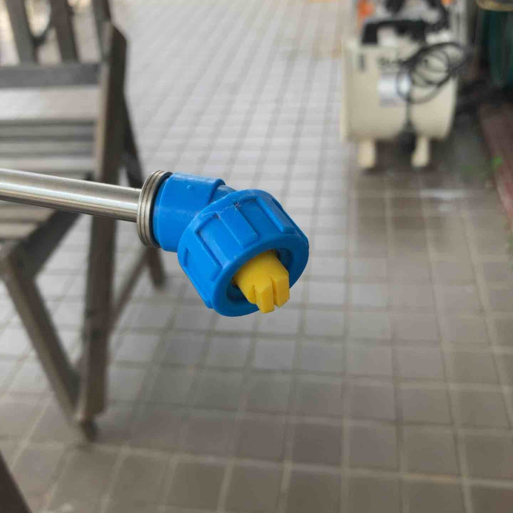 マキタ(makita) 【本体のみ】14.4Vコードレス噴霧器 モデル：MUS103DZ 【川崎店】