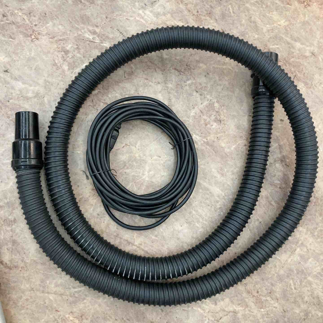 ★マキタ(makita) コードレス集じん機 乾湿両用 VC860DZ【所沢店】