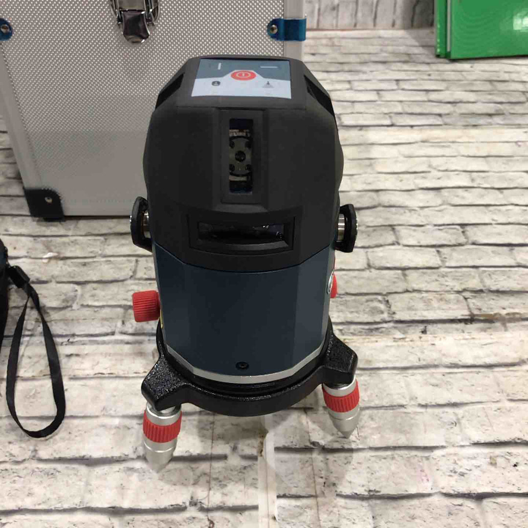 ◇ボッシュ(BOSCH)  電子整準方式・ レーザー墨出し器 GLL5-40ELR【川口店】