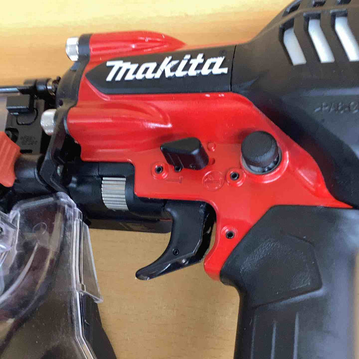 ★マキタ(makita) 高圧エア釘打ち機 AN937H【越谷店】