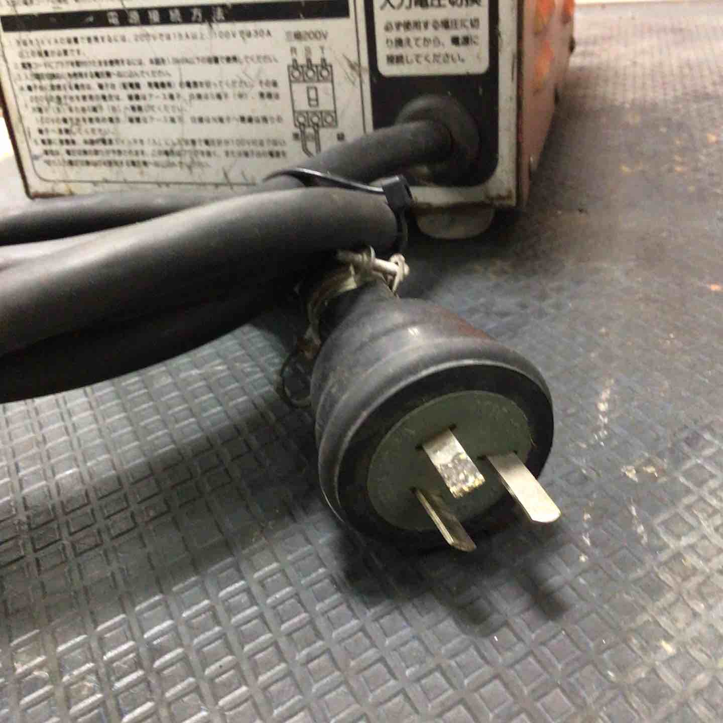 ◇コンセック(旧:発研/Hakken) 昇圧トランス HDT-3B【草加店