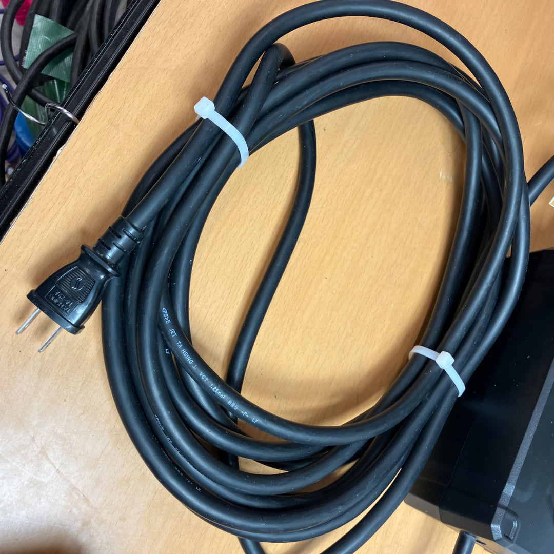 ◇ハイコーキ(HIKOKI ※旧:日立工機) AC/DCアダプター ET36A 100→36V マルチボルト蓄電池対応【越谷店】