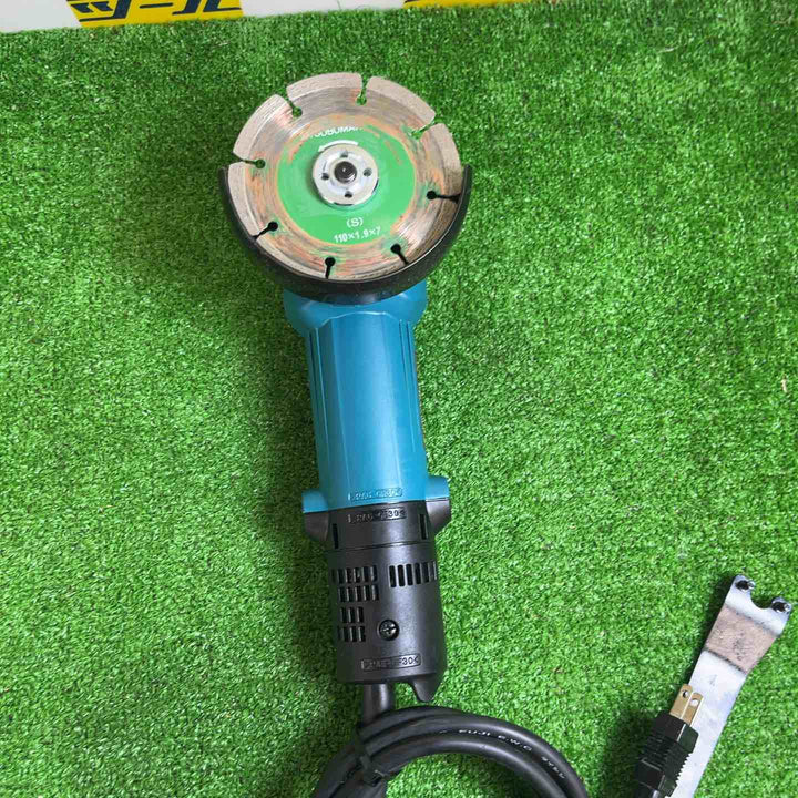 ☆マキタ(makita) 100mmディスクグラインダ 9533B【越谷店】