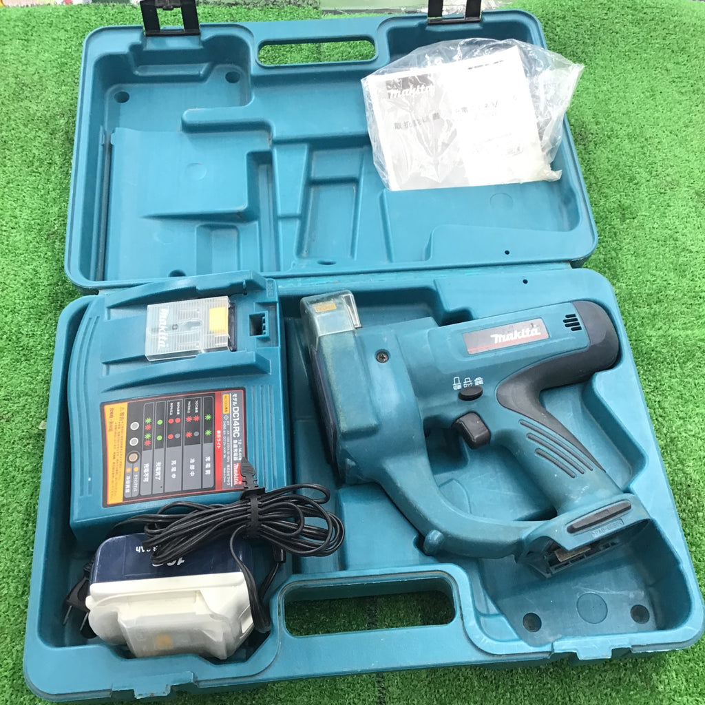 マキタ　充電式全ネジカッタ　SC100D　１２V　故障品 中古美品 makita マキタ 12V 充電式全ネジカッタ SC100DRJ バッテリー1個