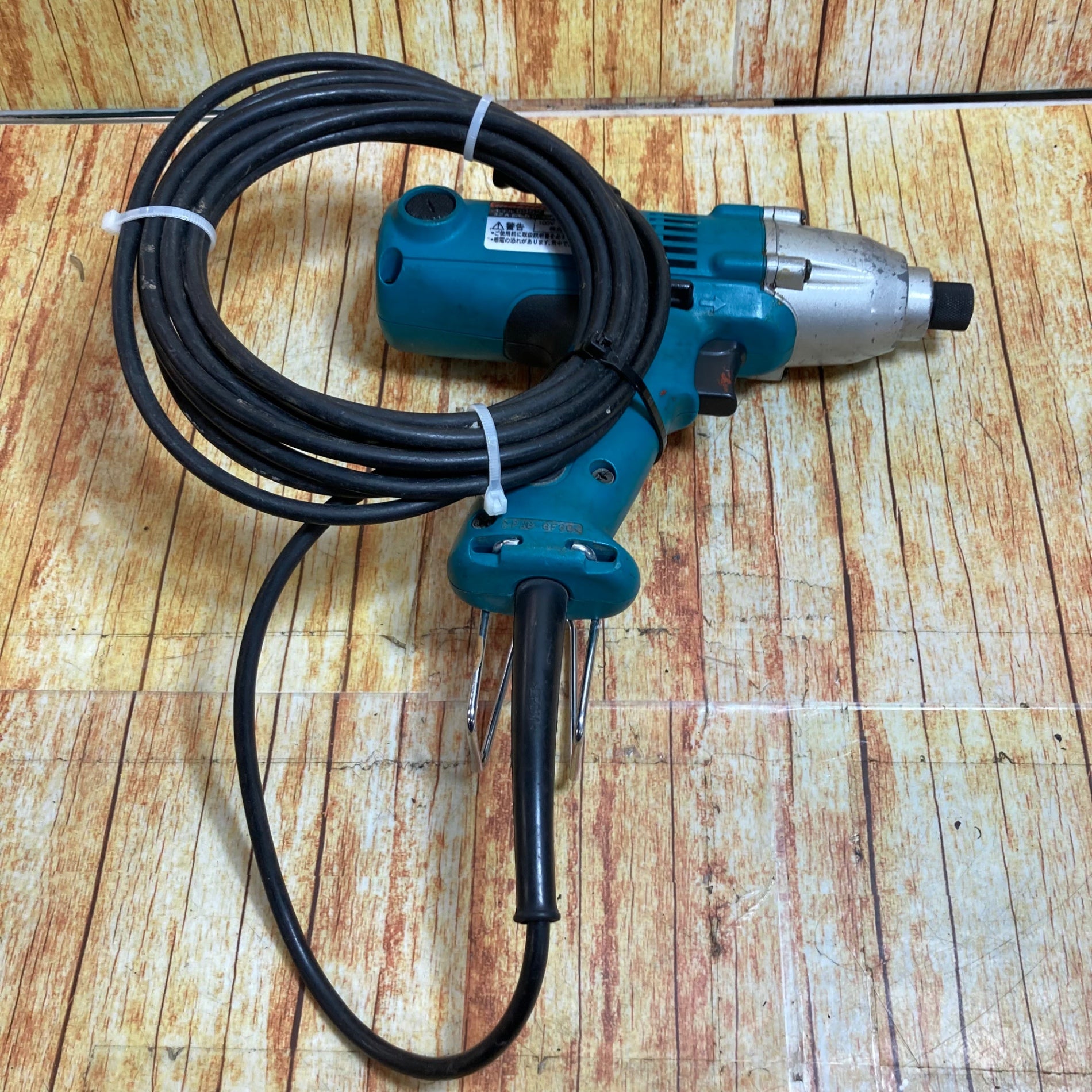 マキタ(makita) インパクトドライバ 6952【川崎店】 – アクトツール