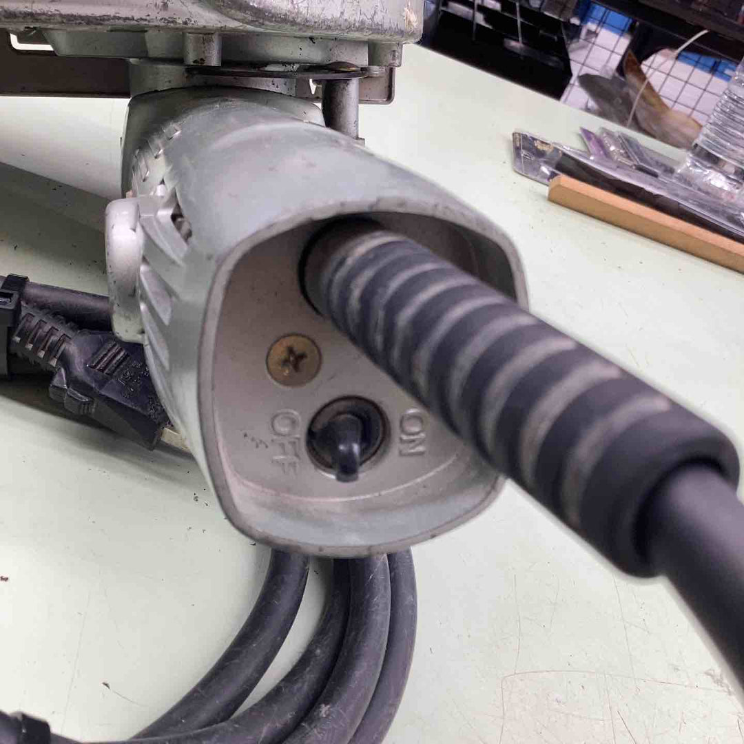◇新ダイワ(Shindaiwa) 112mm 防塵カッター B11N-F チップソーカッター【越谷店】