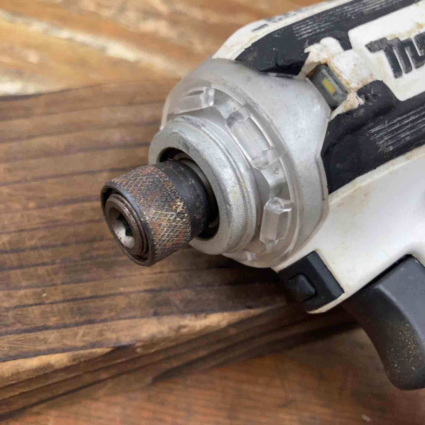 ☆マキタ(makita) コードレスインパクトドライバー TD161DZW【柏店