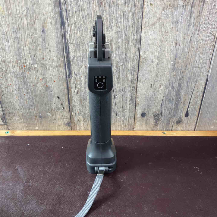 【中古美品】 泉精器(IZUMI) コードレス圧着機 nanoMB バッテリー・充電器・ケース付【東大和店】