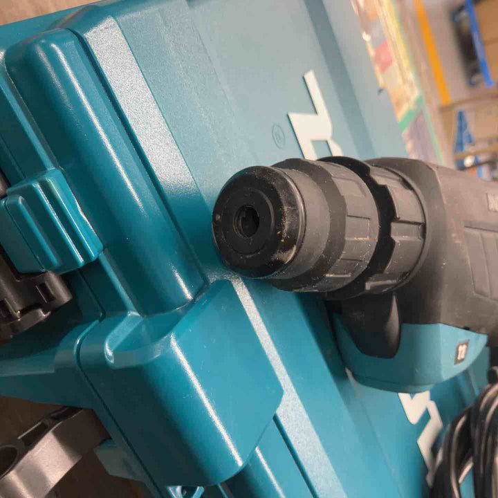 ★マキタ(makita)26mm ハンマドリル HR2631F SDSプラスシャンク【戸田店】