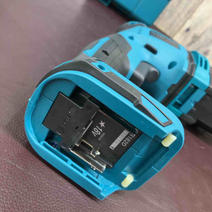 【未使用品(店頭展示品)】 マキタ(makita) 18V コードレスハンマドリル HR182DZK 本体+ケースのみ 【東大和店】