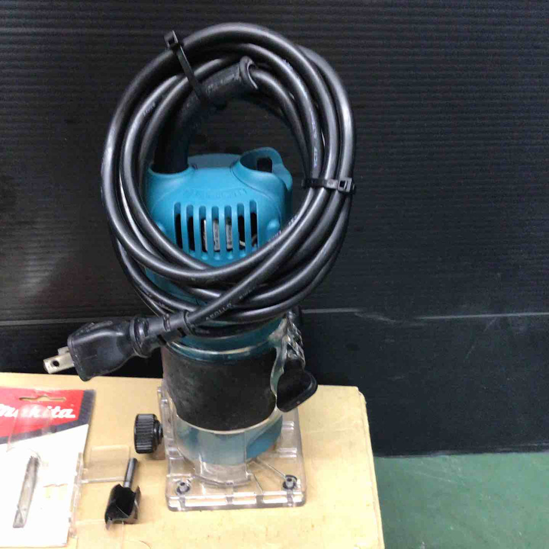 ☆マキタ(makita) 6mmトリマ 3709【戸田店】