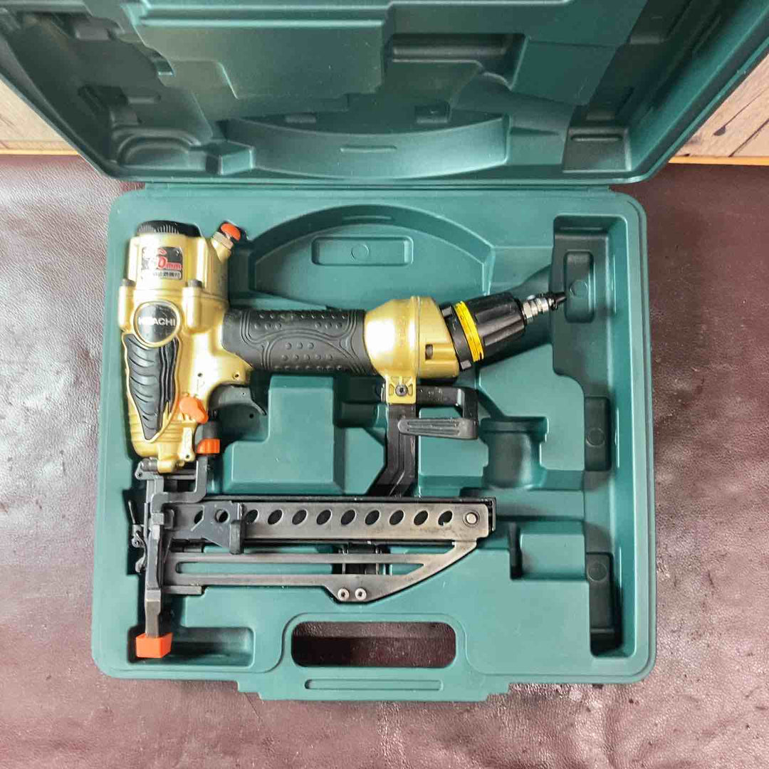 【中古品】ハイコーキ(HIKOKI ※旧:日立工機) 高圧フロアタッカ N5004HMF【東大和店】