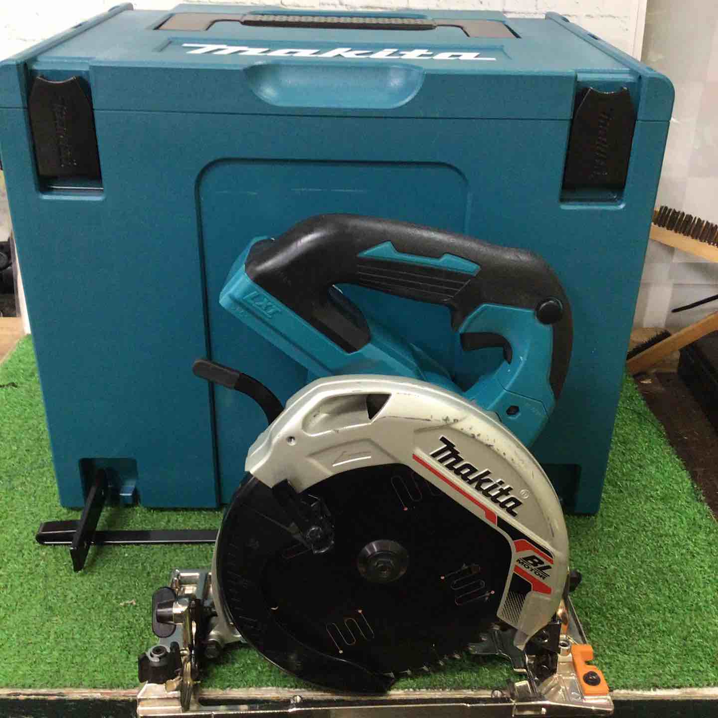 ☆マキタ(makita) コードレス丸のこ HS631DZ【町田店】 – アクトツール