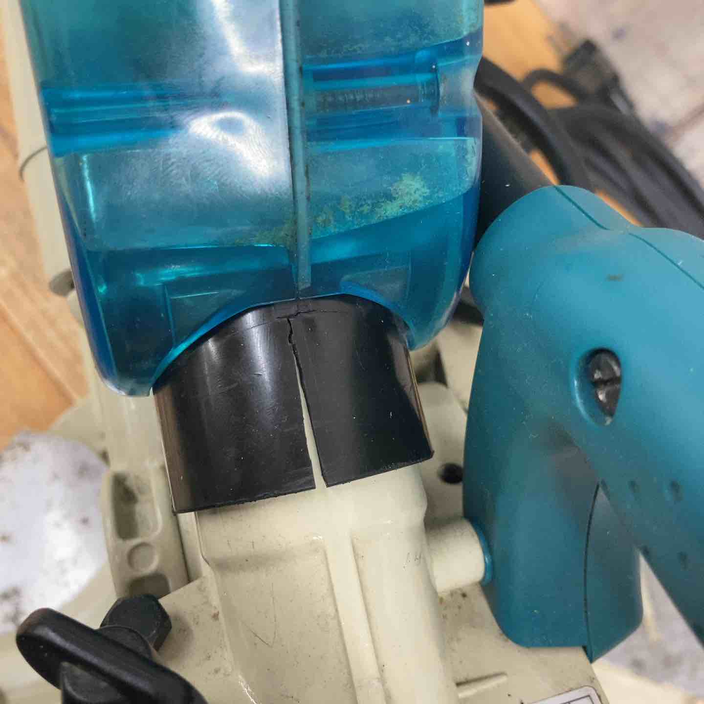 中古品／店頭受取り限定】マキタ(makita) スライドマルノコ LS0716F