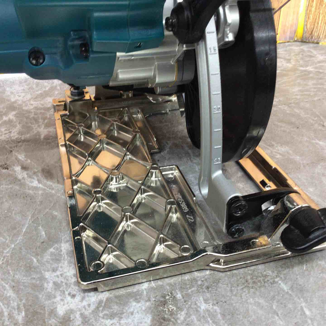 【中古品】★マキタ makita 18V 125mm コードレス防じん丸のこ KS513DZ 本体のみ【八潮店】