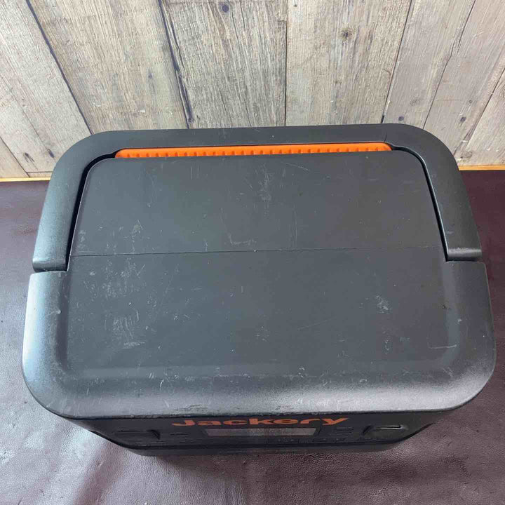 【中古品】Jackery ジャクリ ポータブル電源 JE-2000A 蓄電器 ACケーブル1本付属【東大和店】