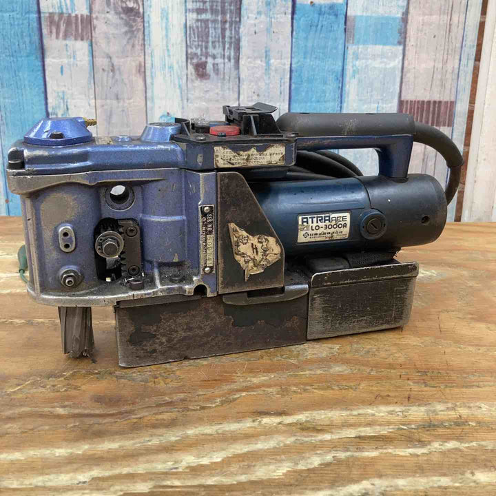 【現状品 】★日東工器 磁気ボール盤 LO-3000A(アトラエース) ハンドル欠品  通電・ドリル回転動作確認【柏店】