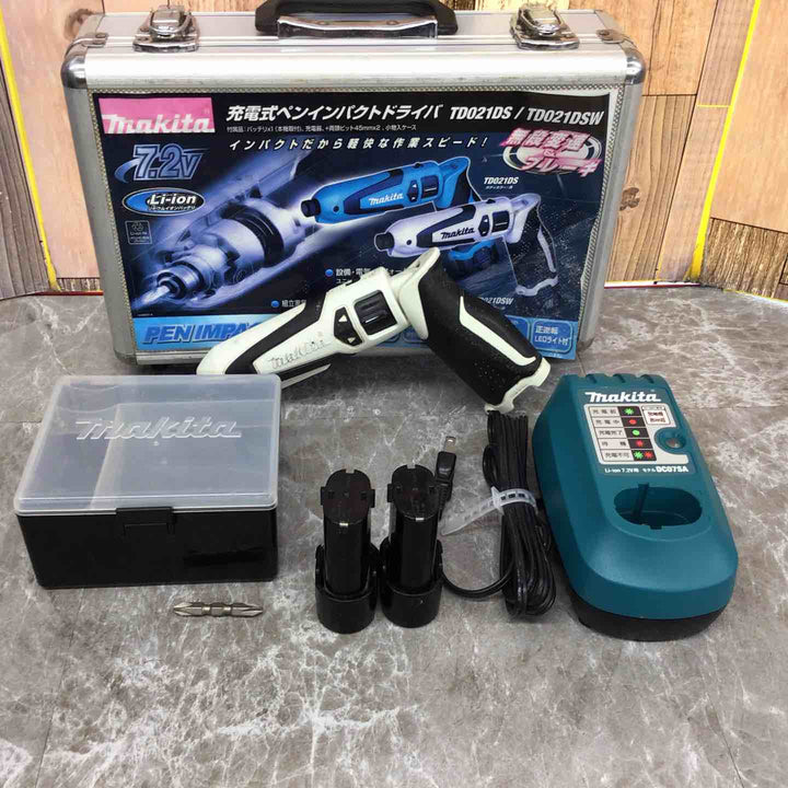 ☆マキタ(makita) コードレスペンインパクトドライバ TD021DSW【八潮店】
