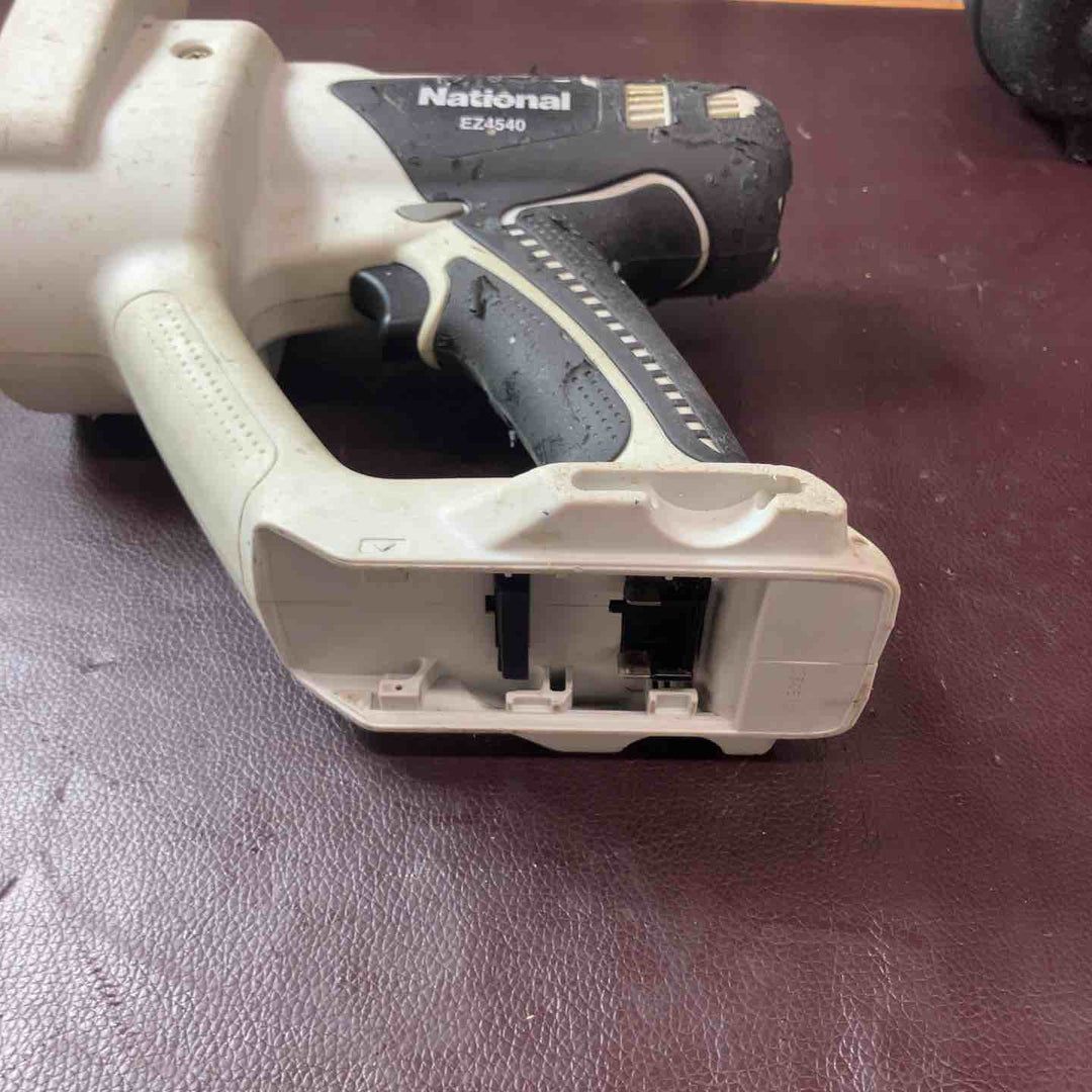 【中古品】★パナソニック(Panasonic) コードレス全ネジカッター14.4V EZ4540LS2S-B【東大和店】