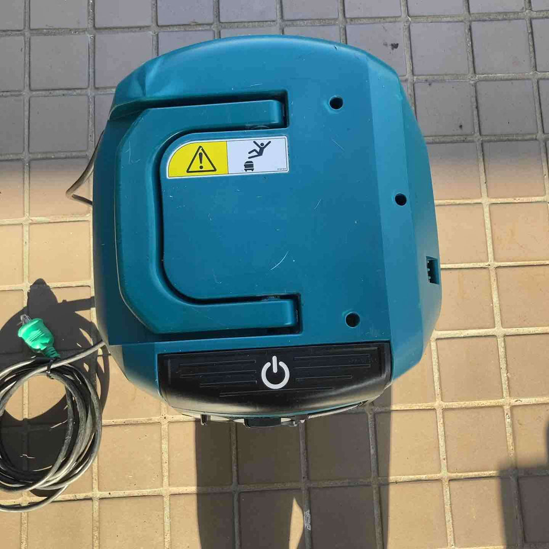 ★マキタ(makita) 集じん機 乾式 484(P)【川崎店】