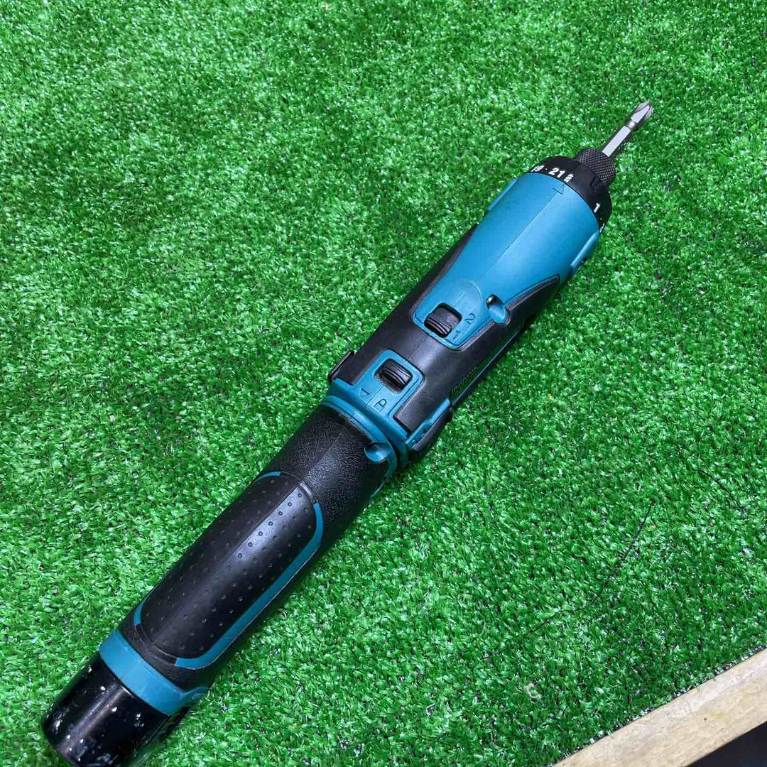マキタ(makita) コードレスペンドライバドリル DF010DS【桶川店】