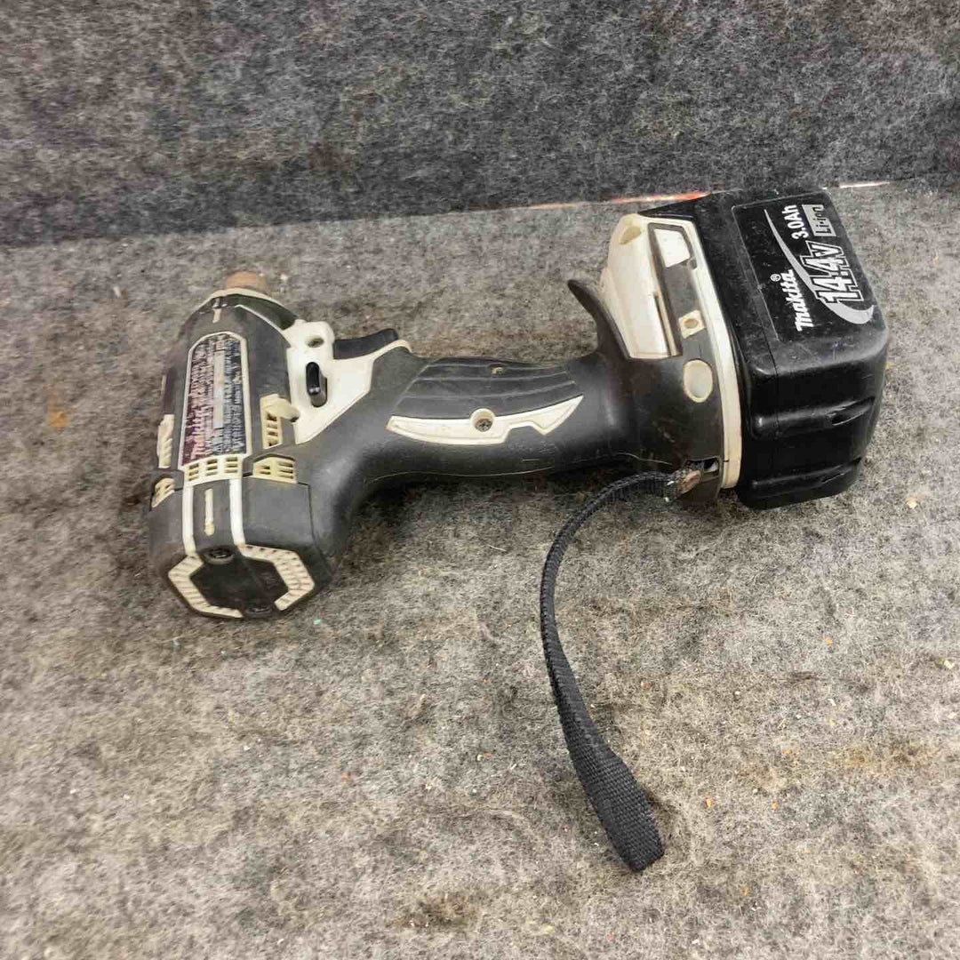 ★マキタ(makita) コードレスインパクトドライバー TD138DRFXW ケース(14.4V3.0Ahバッテリー[150][180]、充電器)【鴻巣店】