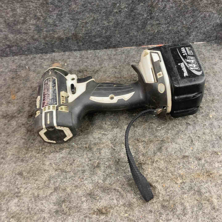 ★マキタ(makita) コードレスインパクトドライバー TD138DRFXW ケース(14.4V3.0Ahバッテリー[150][180]、充電器)【鴻巣店】