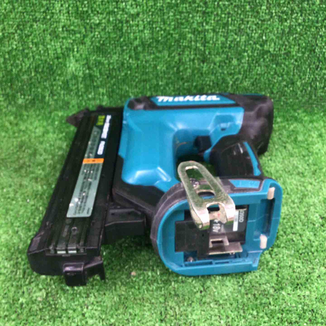 ◇マキタ 充電式35mm面木釘打ち機 FN350DZ【川崎店】
