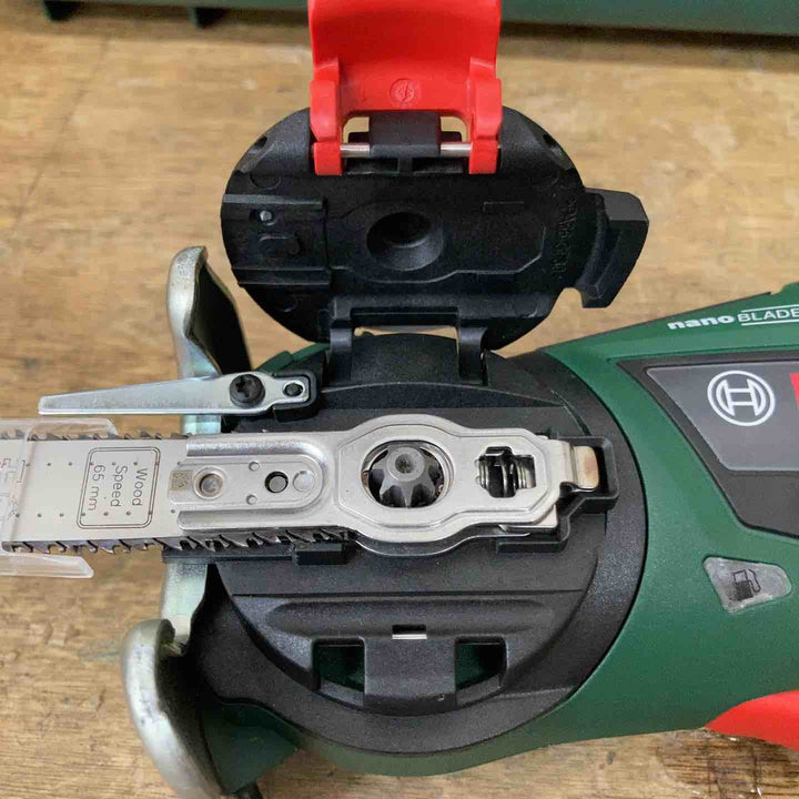 【中古/美品】BOSCH (ボッシュ) コードレスマイクロソー EasyCut10.8 CUT1108 DIYモデル 替刃付き【柏店】