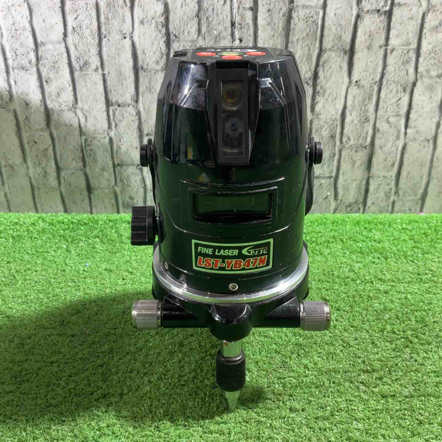 ◇LTC 水平/垂直ラインレーザー墨出し器 LST-YB47N 動作確認済【川口店】 ◇LTC 水平/垂直ラインレーザー墨出し器 LST-YB47N 動作確認済【川口店