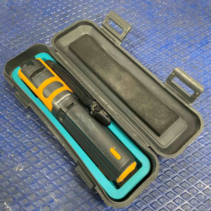 ◇パナソニック(Panasonic) レーザー墨出し器 墨出し名人 十字・地墨 BTL1100Y【草加店】