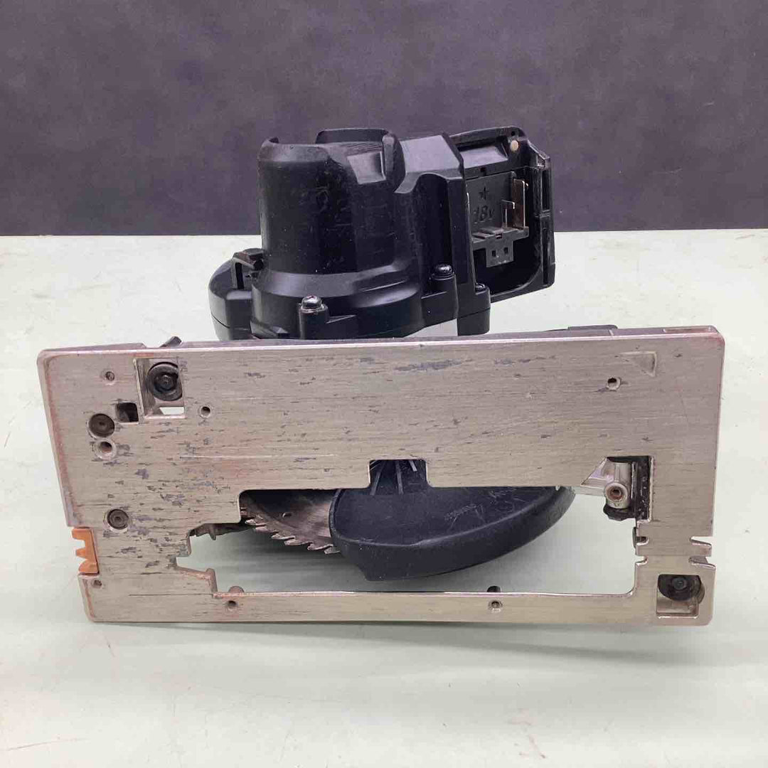 ★マキタ(makita) コードレス丸のこ HS631DZB【越谷店】