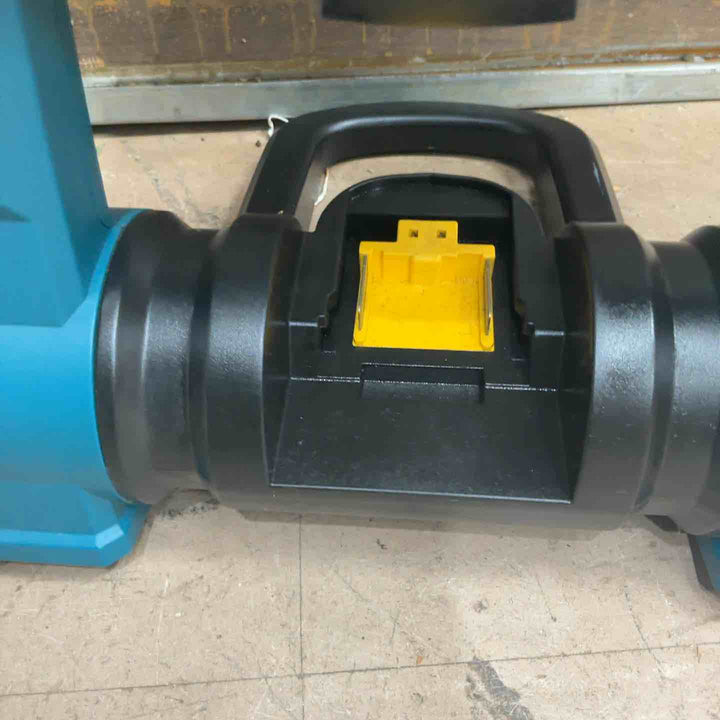 ☆マキタ(makita) コードレスファン CF201DZ【草加店】