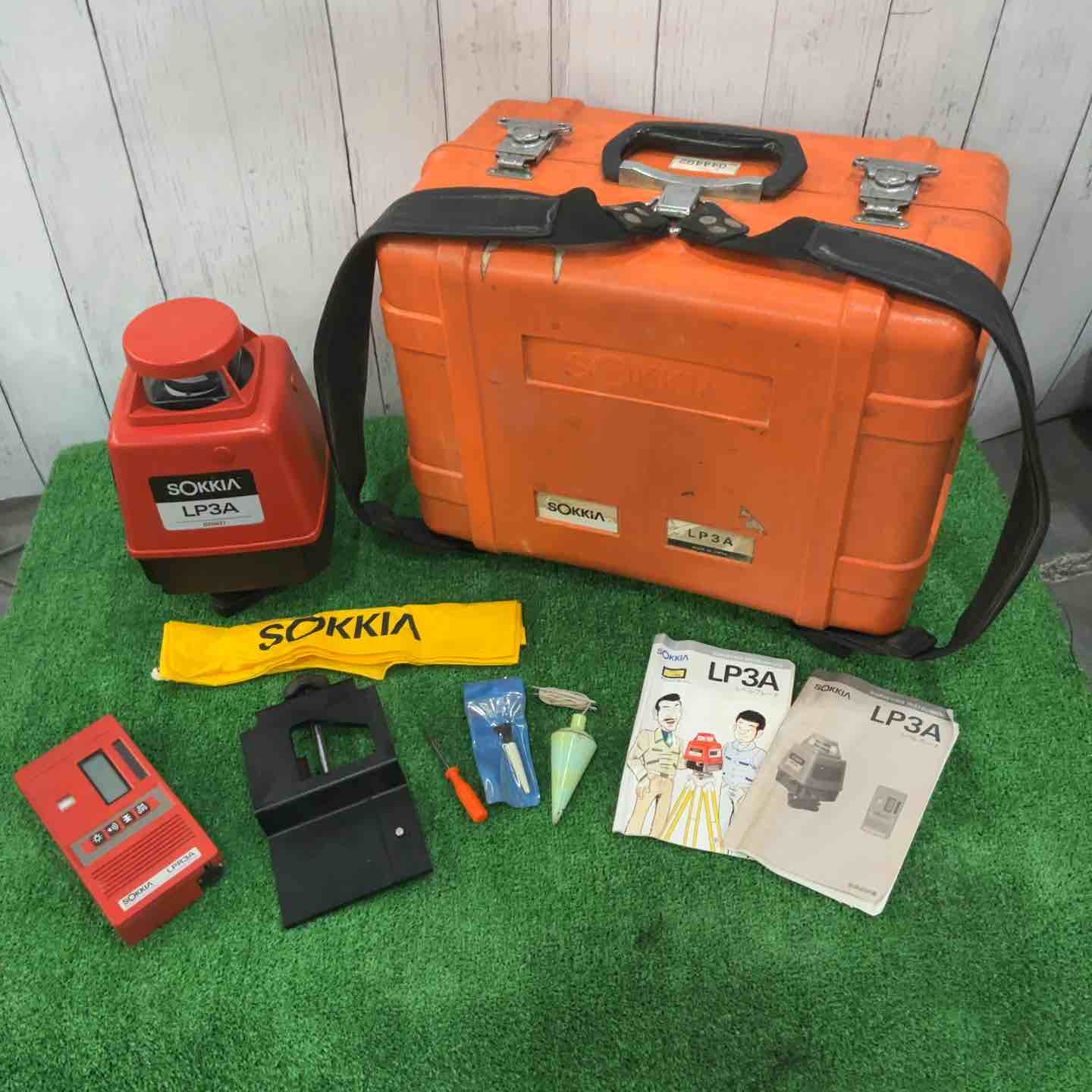 ◇ソキア(SOKKIA) 回転レーザー(レベルプレーナー) LP3A 測機舎【川口