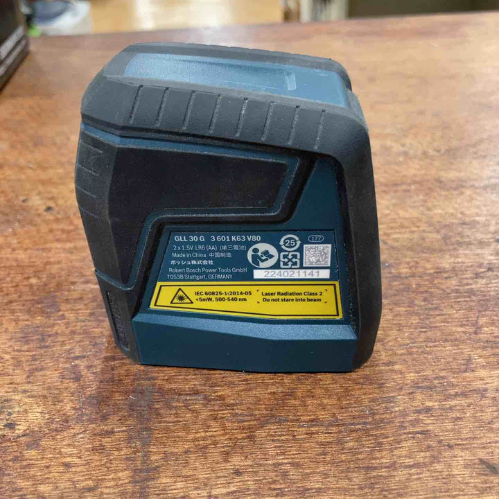 ◇ボッシュ(BOSCH) グリーンラインレーザー墨出し器 GLL30G【柏店】