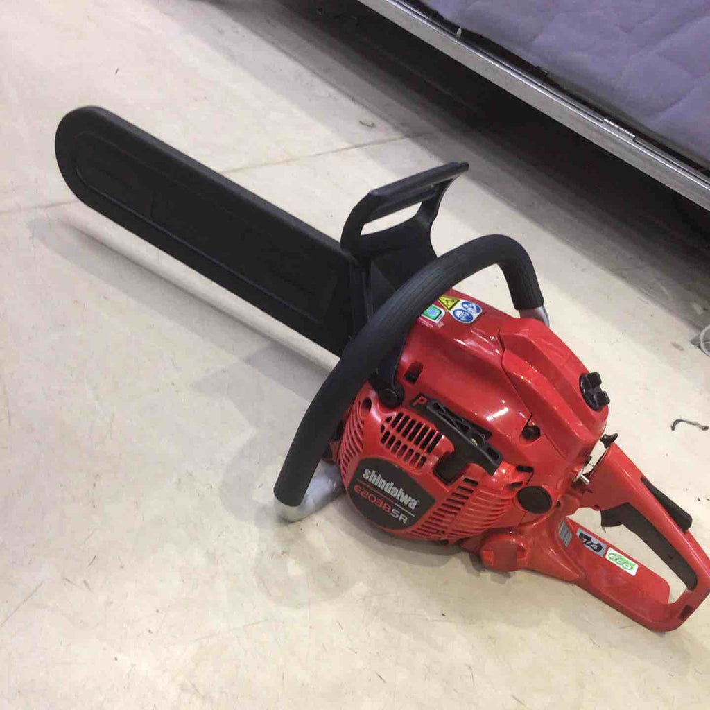 ◇新ダイワ(shindaiwa) エンジンチェーンソー E2038SR【町田店 