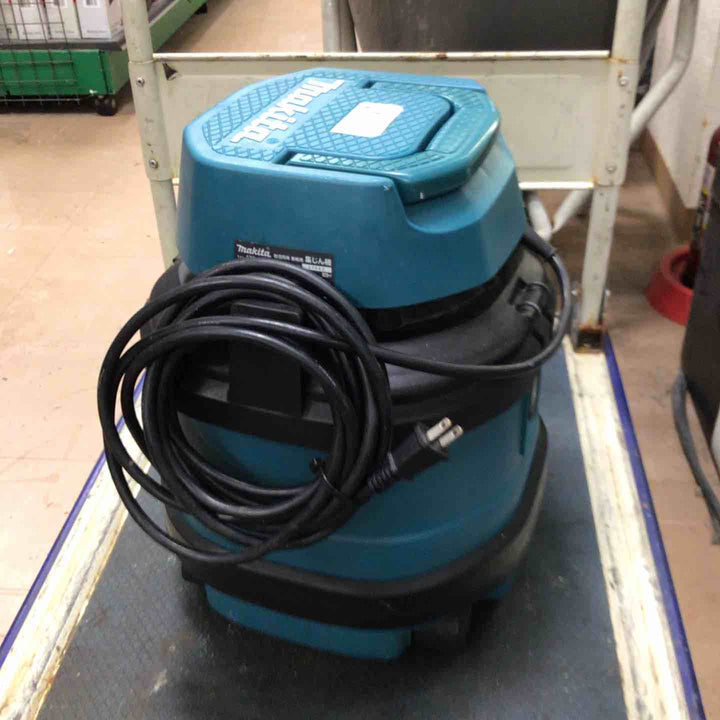◇マキタ(makita) 集じん機 470 乾湿両用【草加店】