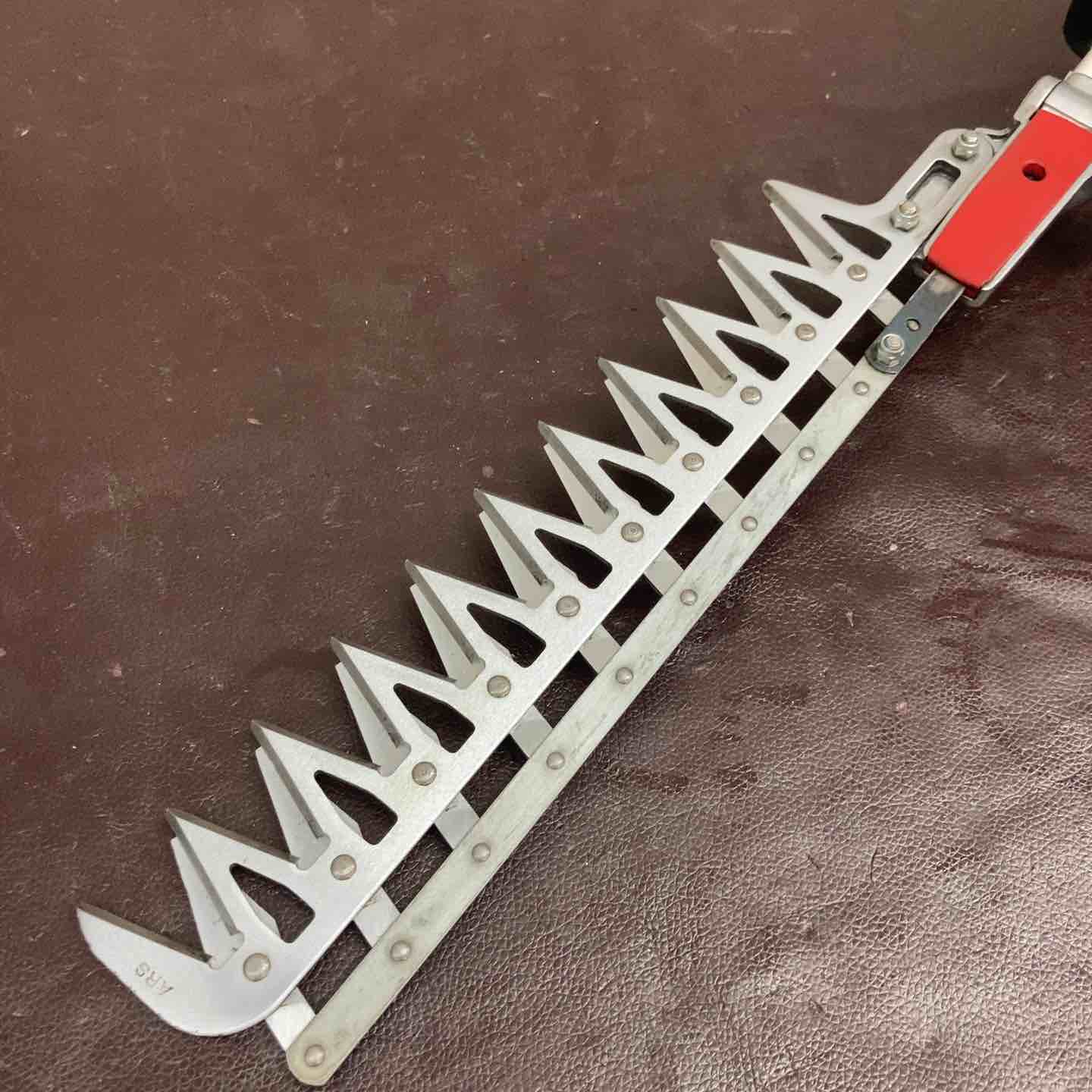 中古品】アルス(ARS) 高枝電動バリカン DKR-0330T-BK【東大和店