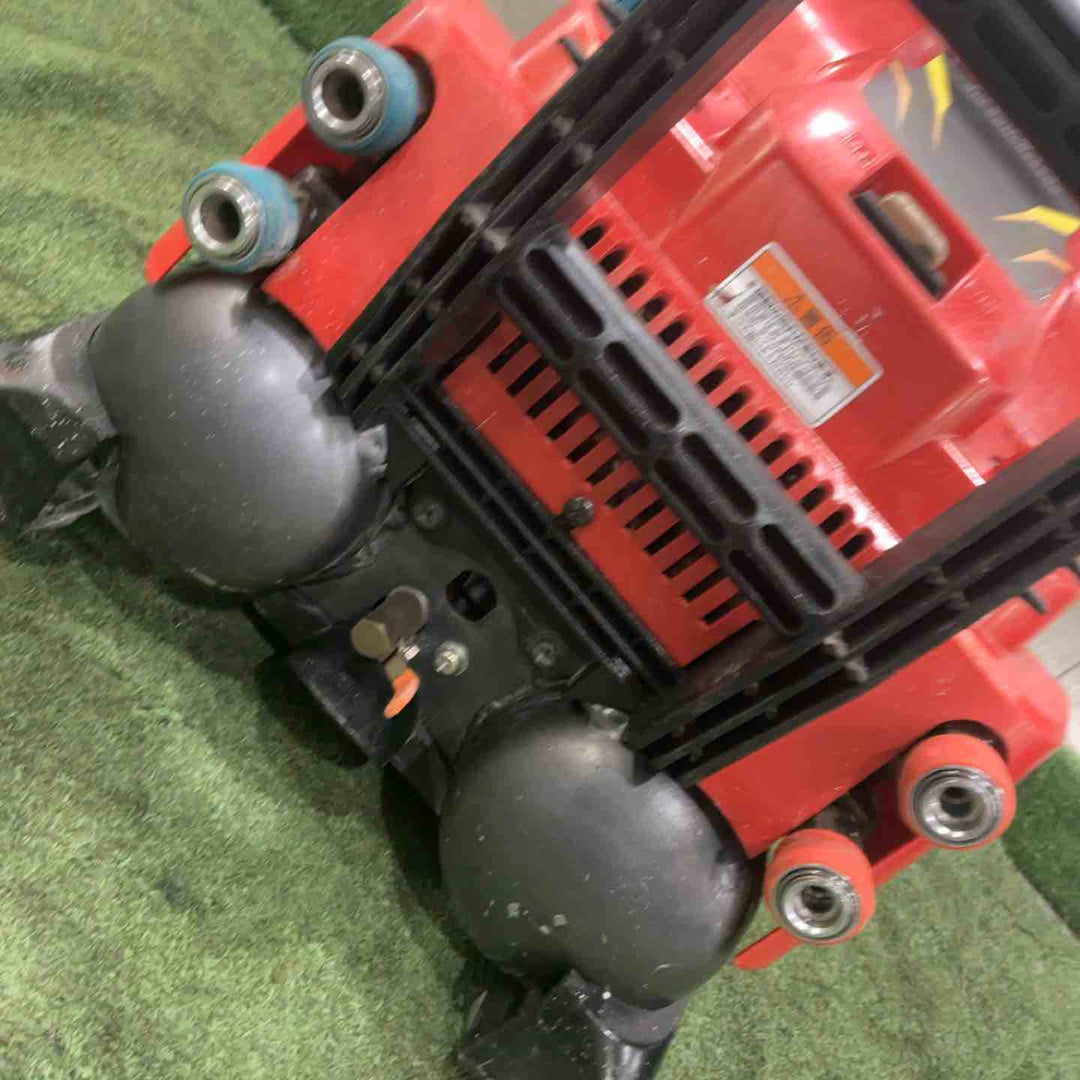 ★マキタ(makita) エアコンプレッサー AC401XR 動作確認済【川口店】